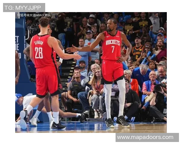 15中12摸不到球！KD被包夹火箭束手就擒 缺乏破解套路乌度卡全责